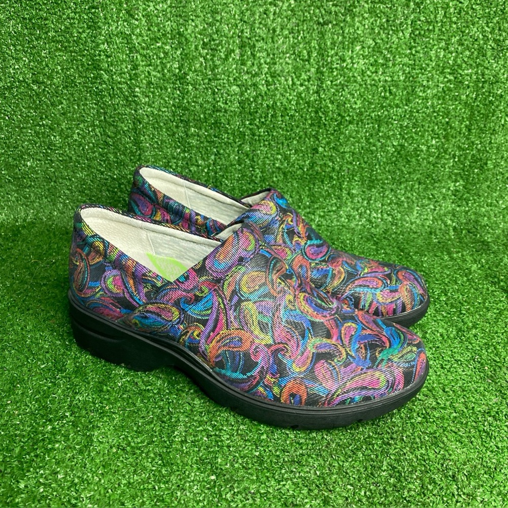 Align SZ 11 M Colorful Women's Slip-On comfort Nursing Shoes Excel Cond